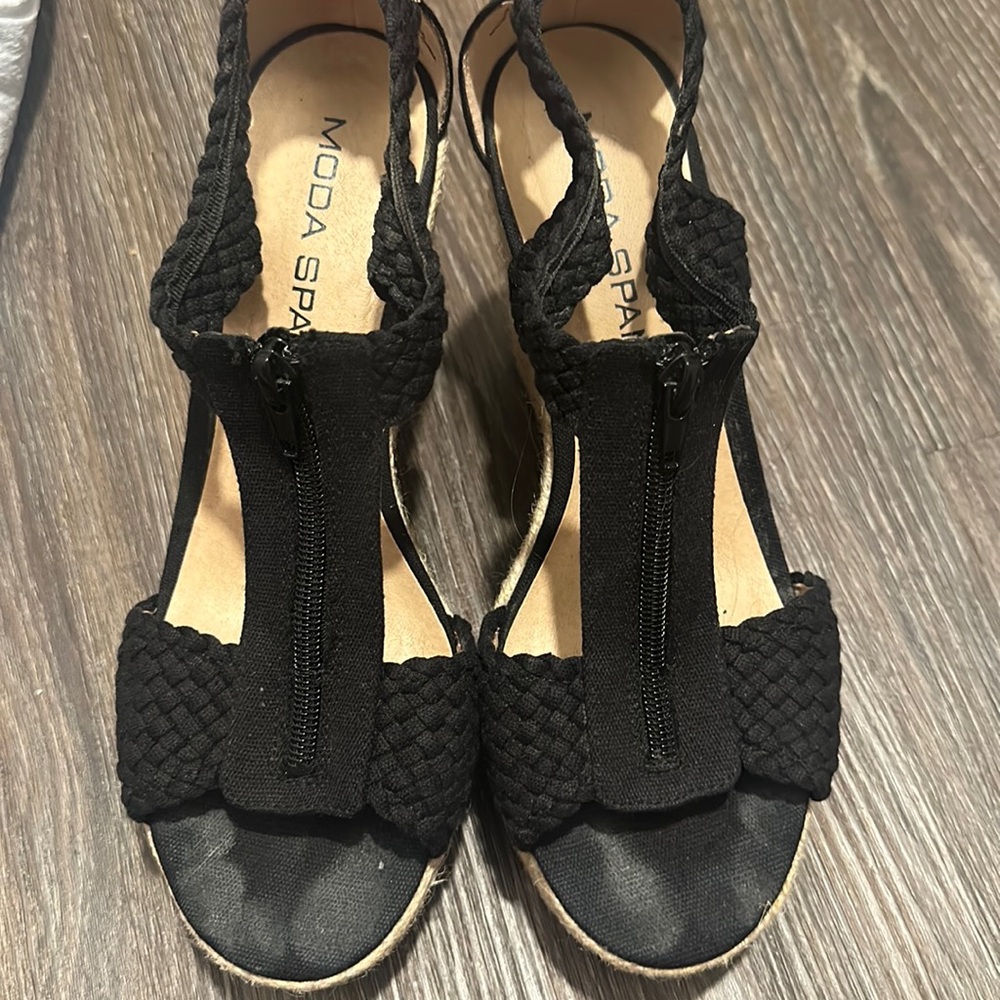 Black Strappy Wedge
